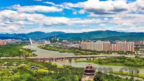 91麻豆成人精品国产免费网站-平台存在的法律风险和社会影响，是需要我们深思的议题